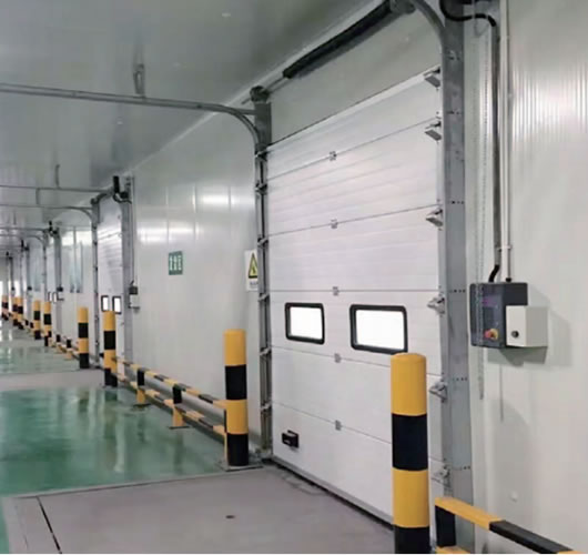 Industrial sliding door